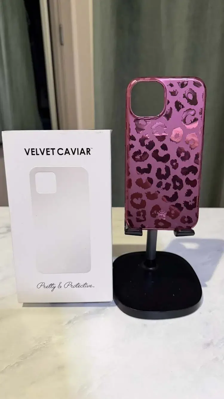 Velvet Caviar Pink Leopard MagSafe iPhone 13 Case